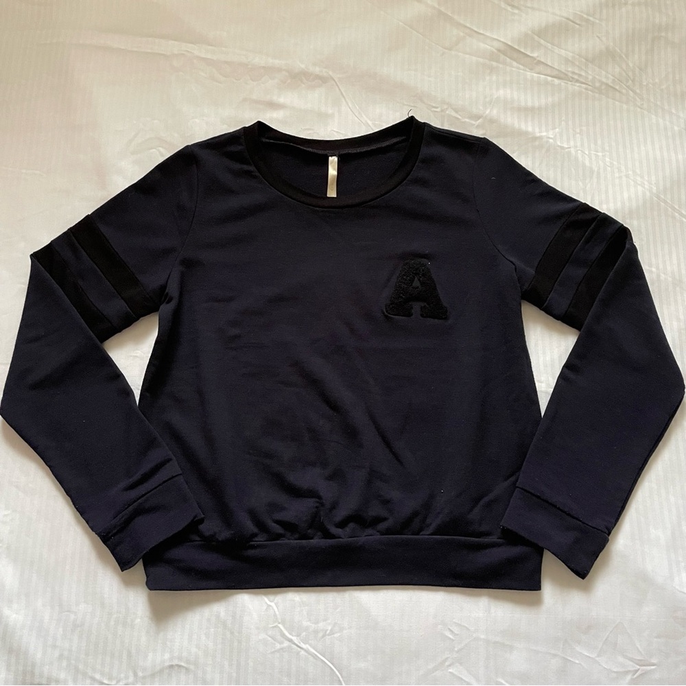 Navy varsity shirt with letter patching